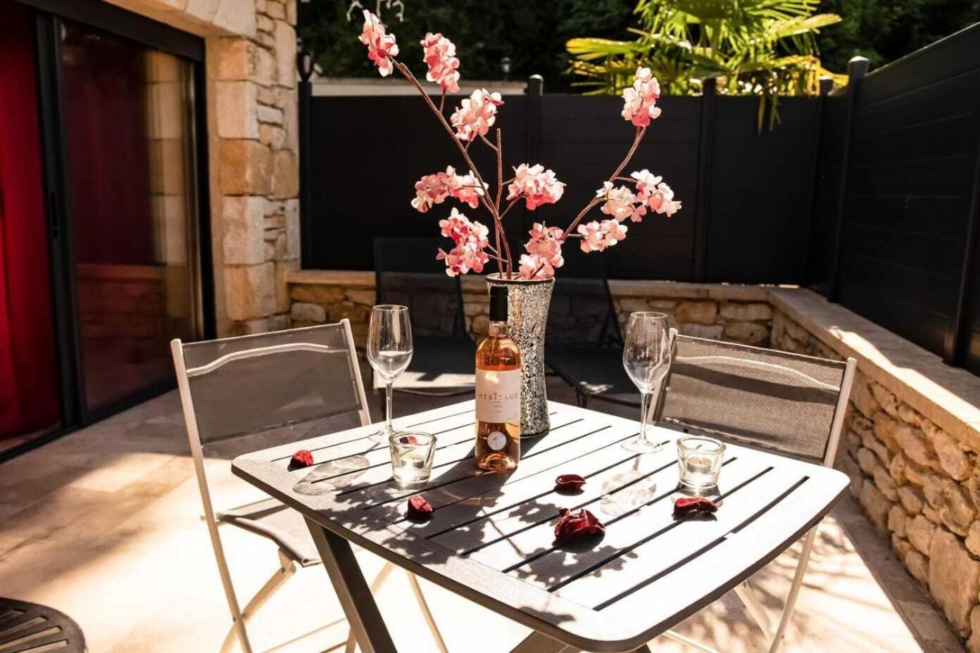 Gites Spa De Charme L Etoile Spa بيناك إي كازوناك المظهر الخارجي الصورة